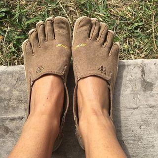 Vibram CVT Hemp Women Khaki Vibram Shoes - Main Image